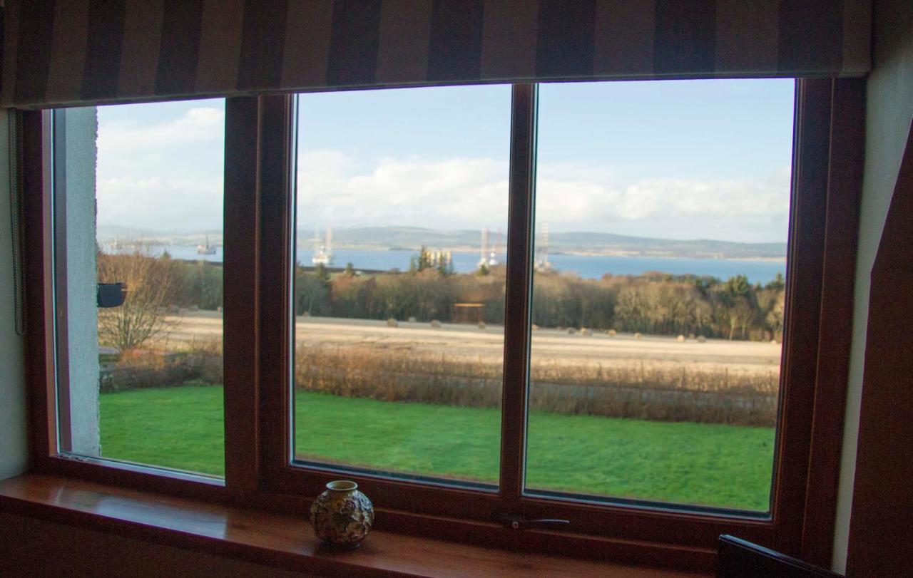 High Fields Bed & Breakfast Cromarty Eksteriør bilde