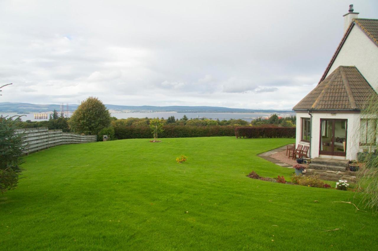 High Fields Bed & Breakfast Cromarty Eksteriør bilde